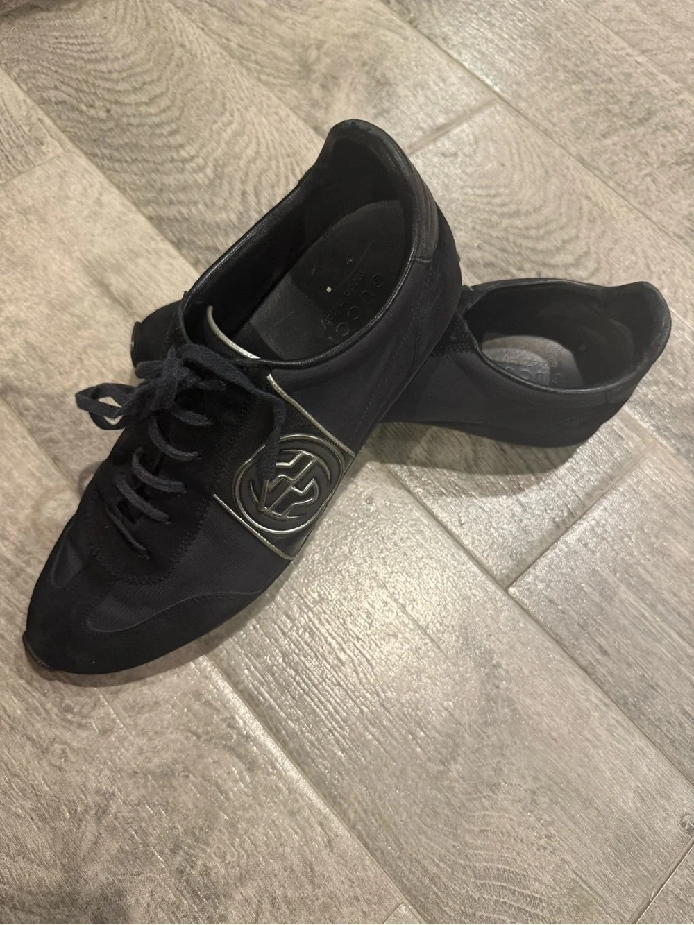 Gucci Black Low-Top Men's Sneakers with GG Emblem size 10 G